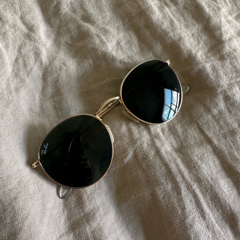 Ray-Ban Gold Frame Sunglasses with Black Lenses